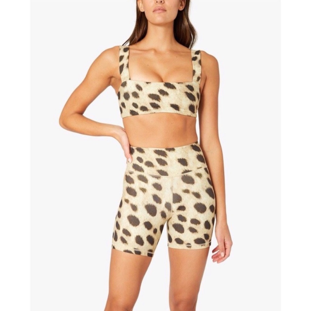 Weworewhat high rise leopard biker shorts Med